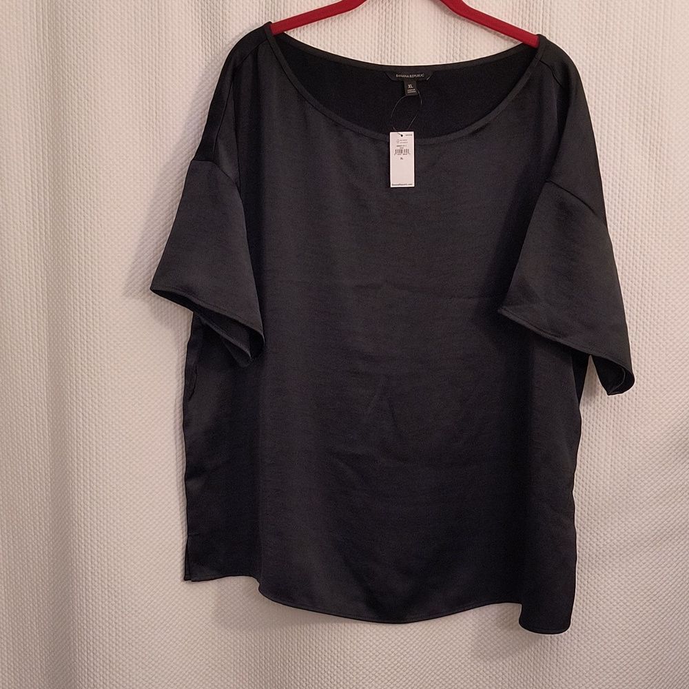 Women's Blouse NWT